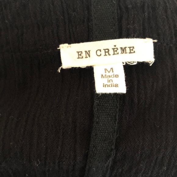 Medium Black kimono gold accents En Creme - Picture 6 of 6